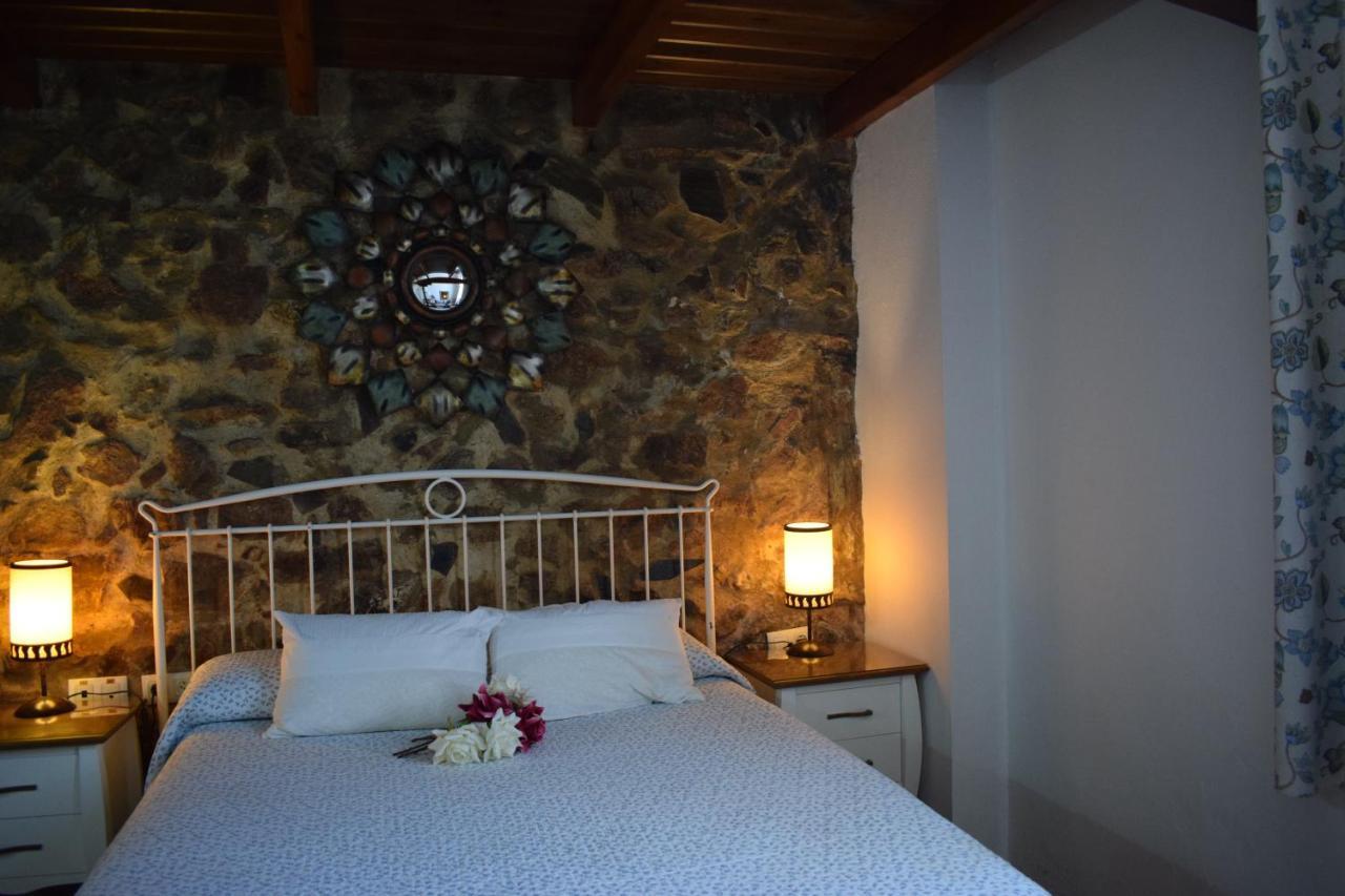Hostal Rural Molino Del Bombo Aracena Exterior photo